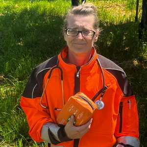 Ápoló – Elsősegélynyújtás – Mentőcsoport támogatása